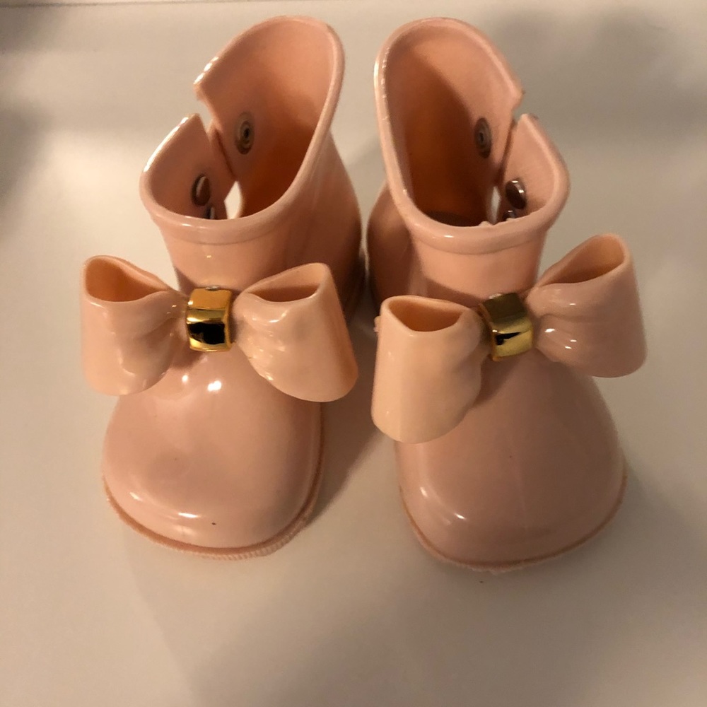 Mini Melissa Pink and Gold Boots with Bow. size 5